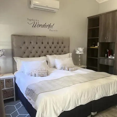 C-Vu-Cottage Cosy And Warm Private Apartment Mossel Bay Exterior photo